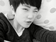 黑白伤感男生女生头像图片