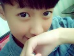 qq简单头像图片卡西欧男生